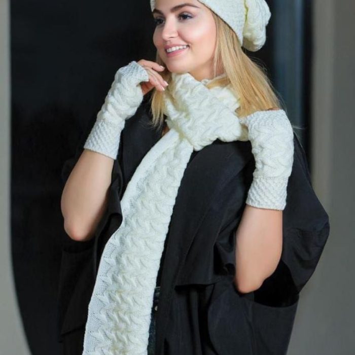 شال و کلاه دستکش