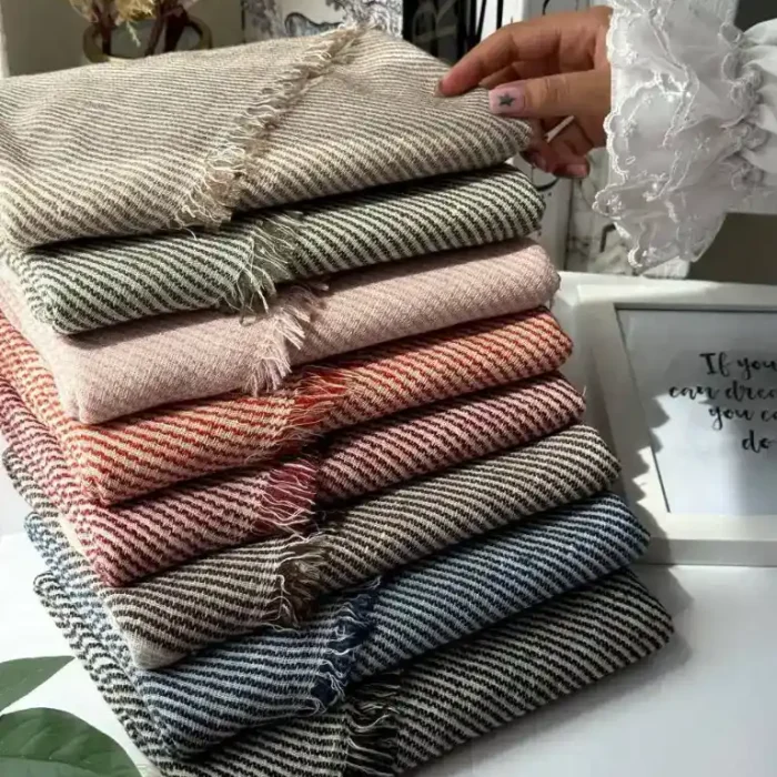 شال پاییزه کنفی تمام راه راه