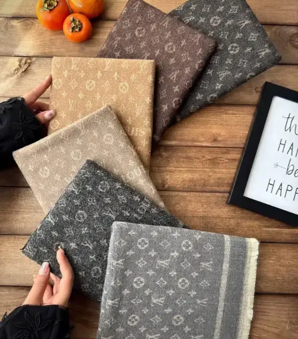 روسری موهر طرح مارک ال وی