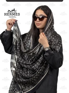شال ابریشمی میله‌ای کلوین کلین